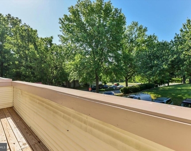 9411 Royal Bonnet Terrace - Photo Thumbnail 40
