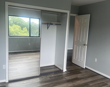 8830 Piney Branch Road - Photo Thumbnail 9