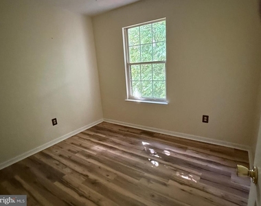 9324 Daly Court - Photo Thumbnail 22