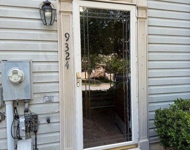 9324 Daly Court - Photo Thumbnail 4