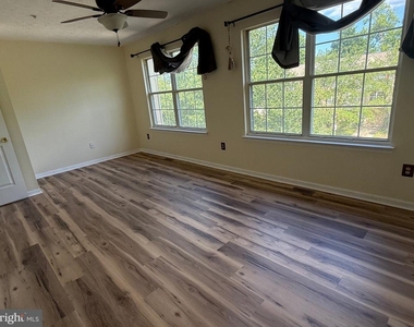 9324 Daly Court - Photo Thumbnail 20