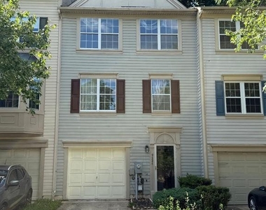 9324 Daly Court - Photo Thumbnail 3