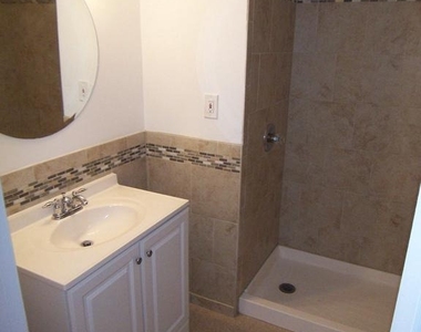 1609 Honeysuckle Drive - Photo Thumbnail 30