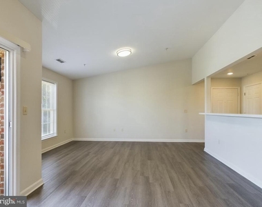302 Baughmans - Photo Thumbnail 12