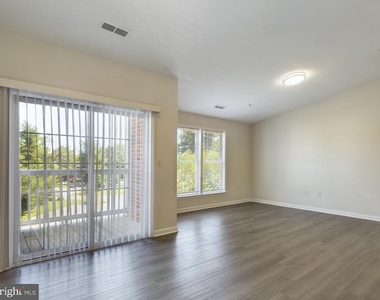 302 Baughmans - Photo Thumbnail 13