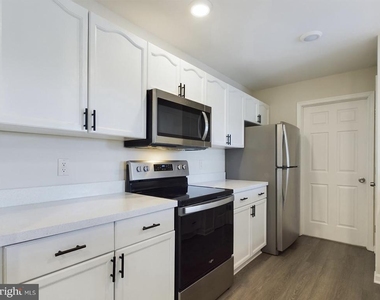 302 Baughmans - Photo Thumbnail 3