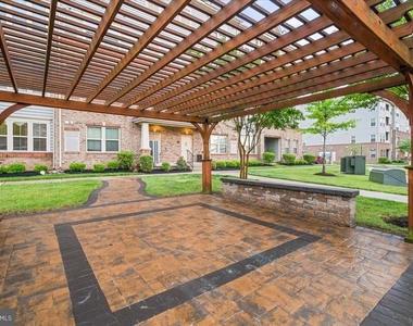 6501 Walcott Lane - Photo Thumbnail 31