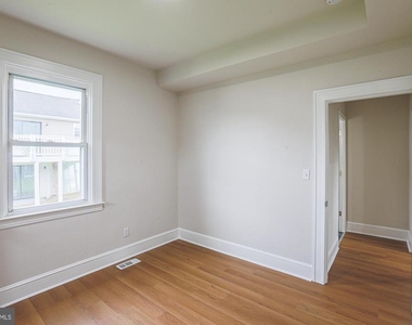 6512 Golden Ring Road - Photo Thumbnail 19
