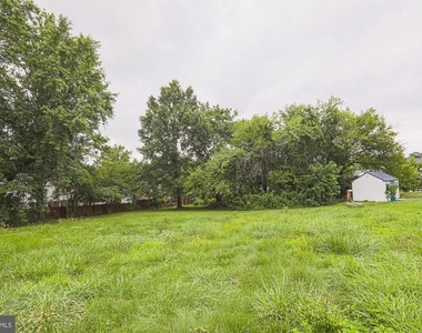 6512 Golden Ring Road - Photo Thumbnail 41