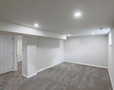 6512 Golden Ring Road - Photo Thumbnail 39