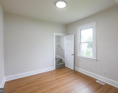 6512 Golden Ring Road - Photo Thumbnail 20