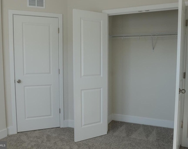 1807 Smith Island Rd - Photo Thumbnail 23