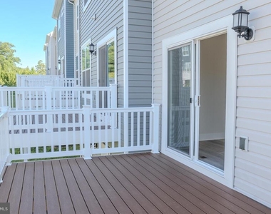 1807 Smith Island Rd - Photo Thumbnail 13