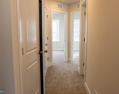 1807 Smith Island Rd - Photo Thumbnail 19