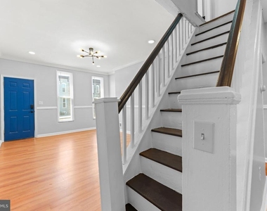 1629 N Wolfe Street - Photo Thumbnail 6
