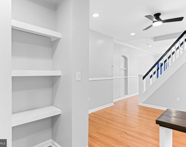 1629 N Wolfe Street - Photo Thumbnail 13