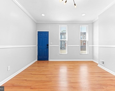 1629 N Wolfe Street - Photo Thumbnail 5