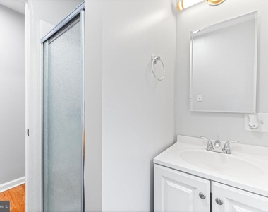 1629 N Wolfe Street - Photo Thumbnail 21