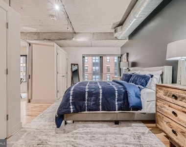 850 Aliceanna Street - Photo Thumbnail 15