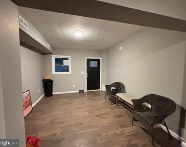 537 N Mechanic Street - Photo Thumbnail 16