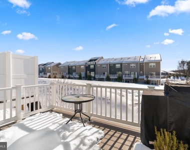 1605 Aster Lane - Photo Thumbnail 38