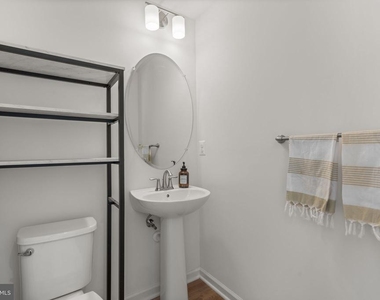 1605 Aster Lane - Photo Thumbnail 37