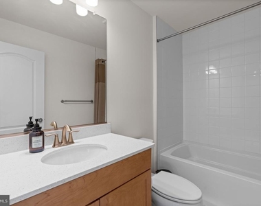 1605 Aster Lane - Photo Thumbnail 32