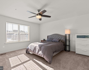1605 Aster Lane - Photo Thumbnail 19