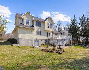 92 Clifford Boulevard - Photo Thumbnail 46