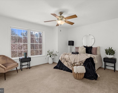 92 Clifford Boulevard - Photo Thumbnail 26
