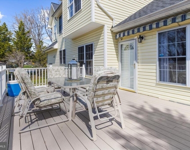 92 Clifford Boulevard - Photo Thumbnail 44