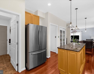 92 Clifford Boulevard - Photo Thumbnail 16