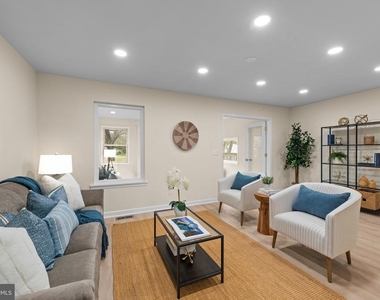 1512 Lincoln Road - Photo Thumbnail 5