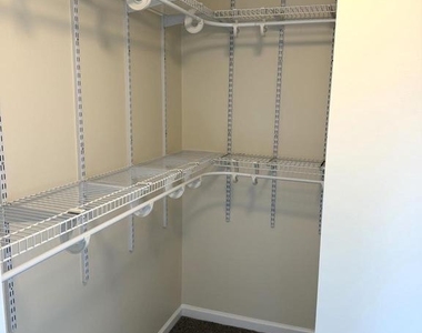 2419 Warm Spring Way - Photo Thumbnail 10