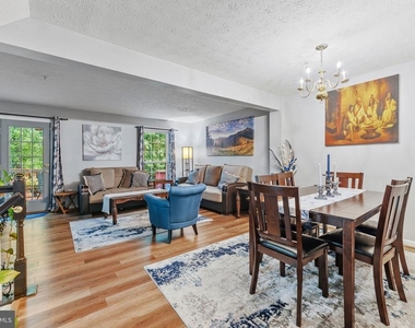 7840 Foxfarm Lane - Photo Thumbnail 23