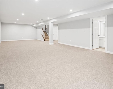 712 Wallasey Drive - Photo Thumbnail 51