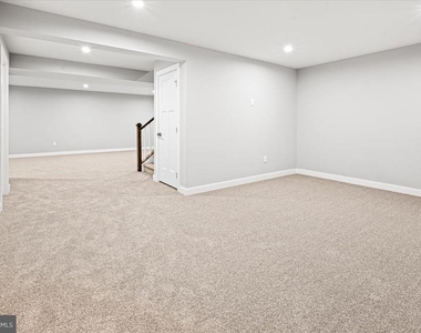 712 Wallasey Drive - Photo Thumbnail 54