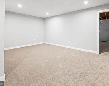 712 Wallasey Drive - Photo Thumbnail 53