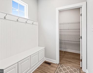 712 Wallasey Drive - Photo Thumbnail 33