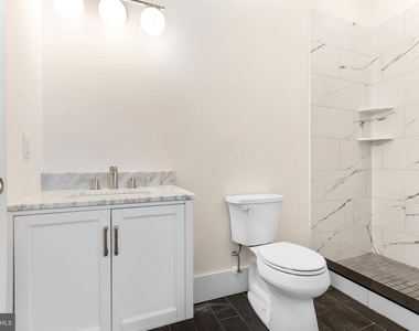 2300 W 17th Street - Photo Thumbnail 11