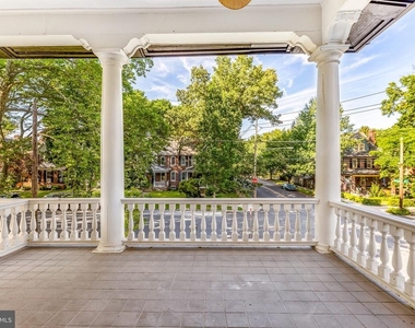 2300 W 17th Street - Photo Thumbnail 8