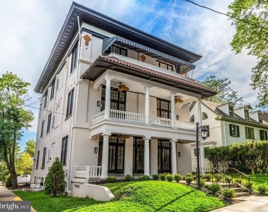 2300 W 17th Street - Photo Thumbnail 27