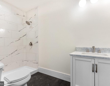 2300 W 17th Street - Photo Thumbnail 22