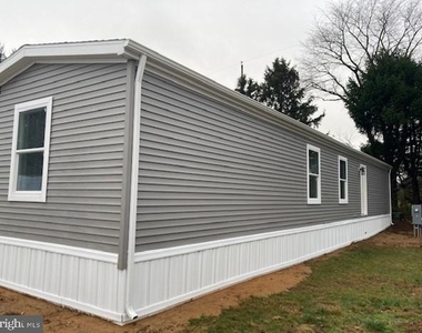 4 Rehobeth Circle - Photo Thumbnail 1