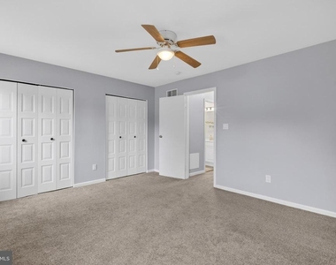 46 Village Drive - Photo Thumbnail 15