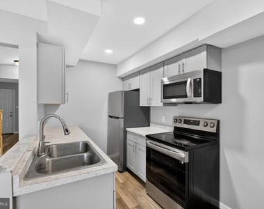 46 Village Drive - Photo Thumbnail 7