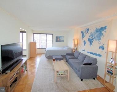 1440 N Street Nw - Photo Thumbnail 2
