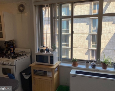 940 25th Street Nw - Photo Thumbnail 13