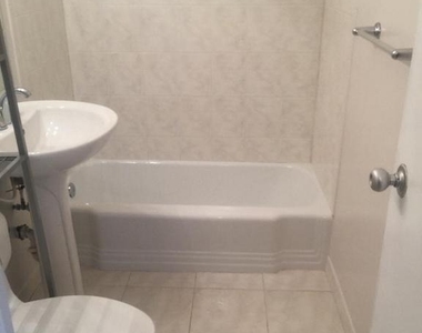 940 25th Street Nw - Photo Thumbnail 21
