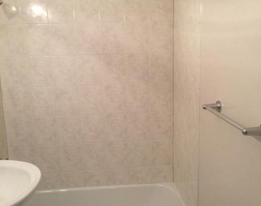 940 25th Street Nw - Photo Thumbnail 27
